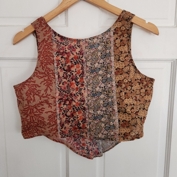 NWT Earthbound Tank - Picture 4 of 6